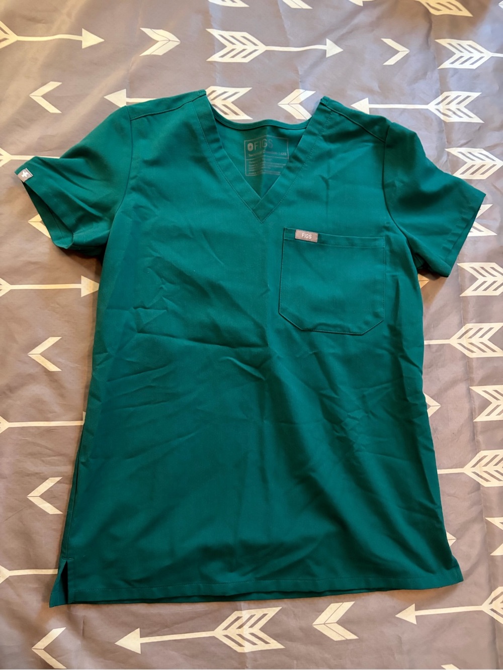 Figs Women's V-Neck Catarina Scrub Top in hunter green xxs